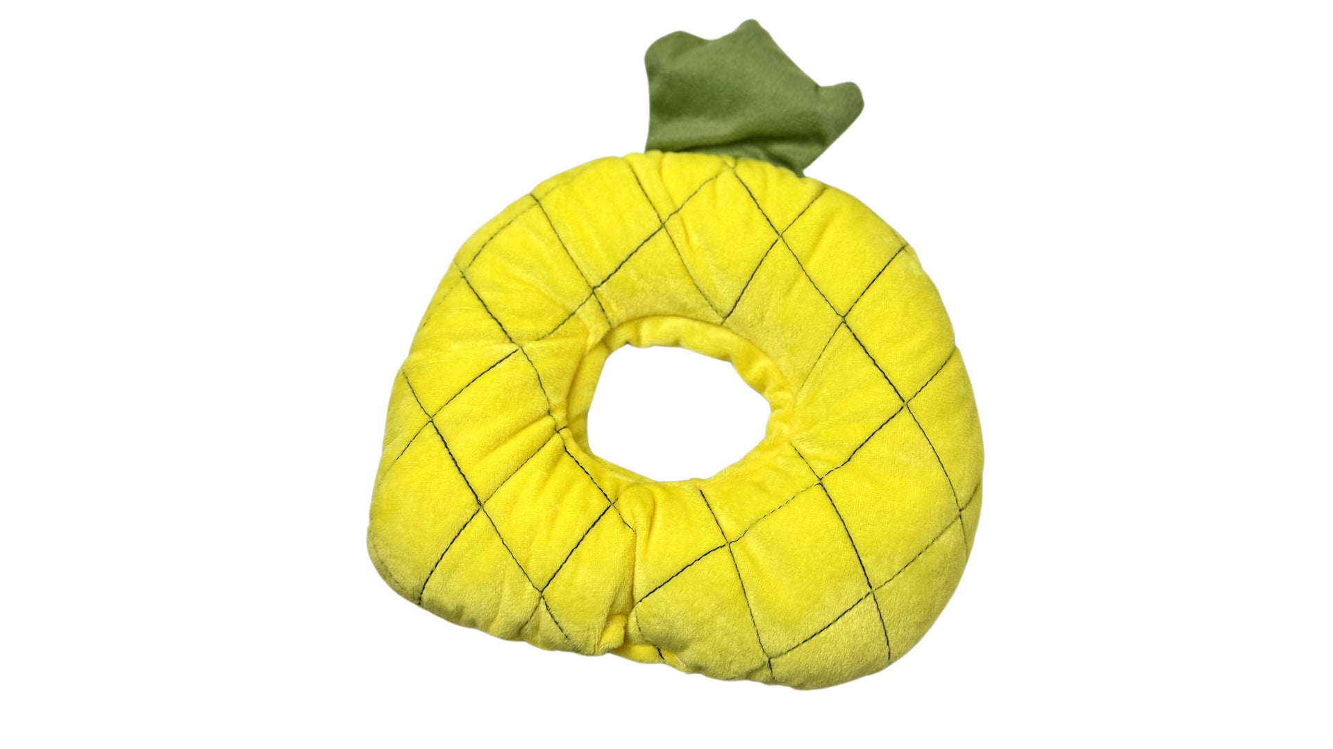 Soft plush pineapple-shaped pet recovery collar with cushioned padding, adjustable drawstring closure, and an 8.5cm inner circle diameter for post-surgery protection.
