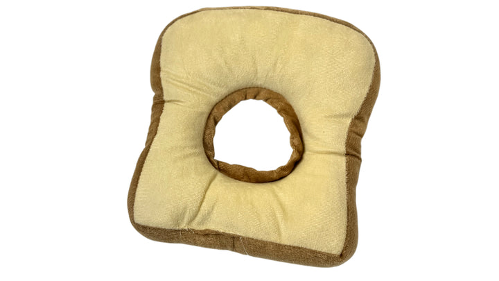 Plush toast-shaped pet recovery collar with soft cushioned padding, adjustable drawstring closure, and an 8.5cm inner circle diameter for comfortable post-surgery protection.