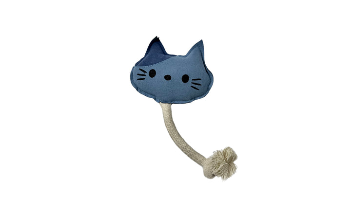 VLIZ Boba's Choice cat-shaped leather and rope dog toy with a built-in squeaker, made from durable microfiber suede and PU leather, perfect for chewing and tugging.