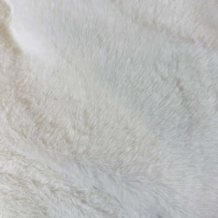 Ultra-soft faux fur texture close-up from VLIZ cat tree cushion, designed for cozy feline lounging.